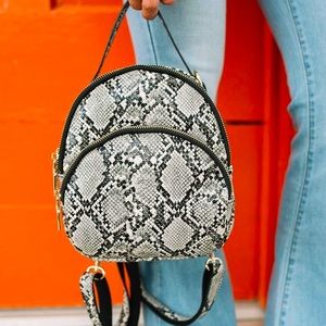 Urban Expressions NWT Deena Mini Backpack